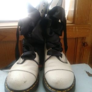 Pair of hardly worn Dr. Marten boots